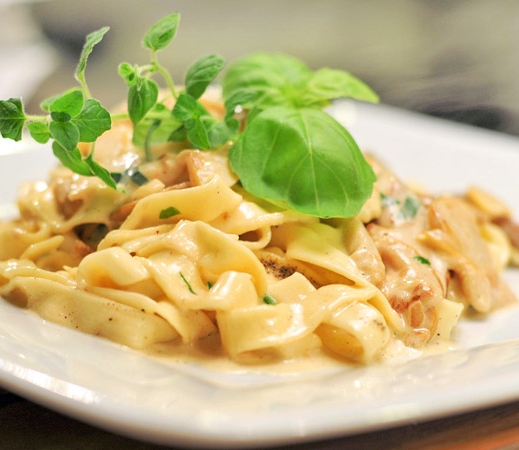 California-Style Buttered Pasta